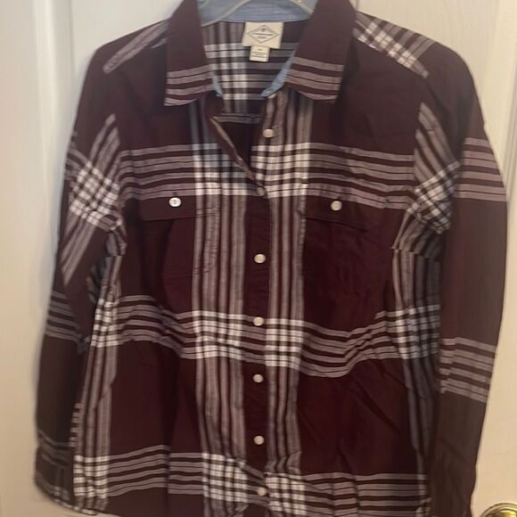 St Johns Bay long Sleeve T-shirt EUC Medium - Picture 1 of 11